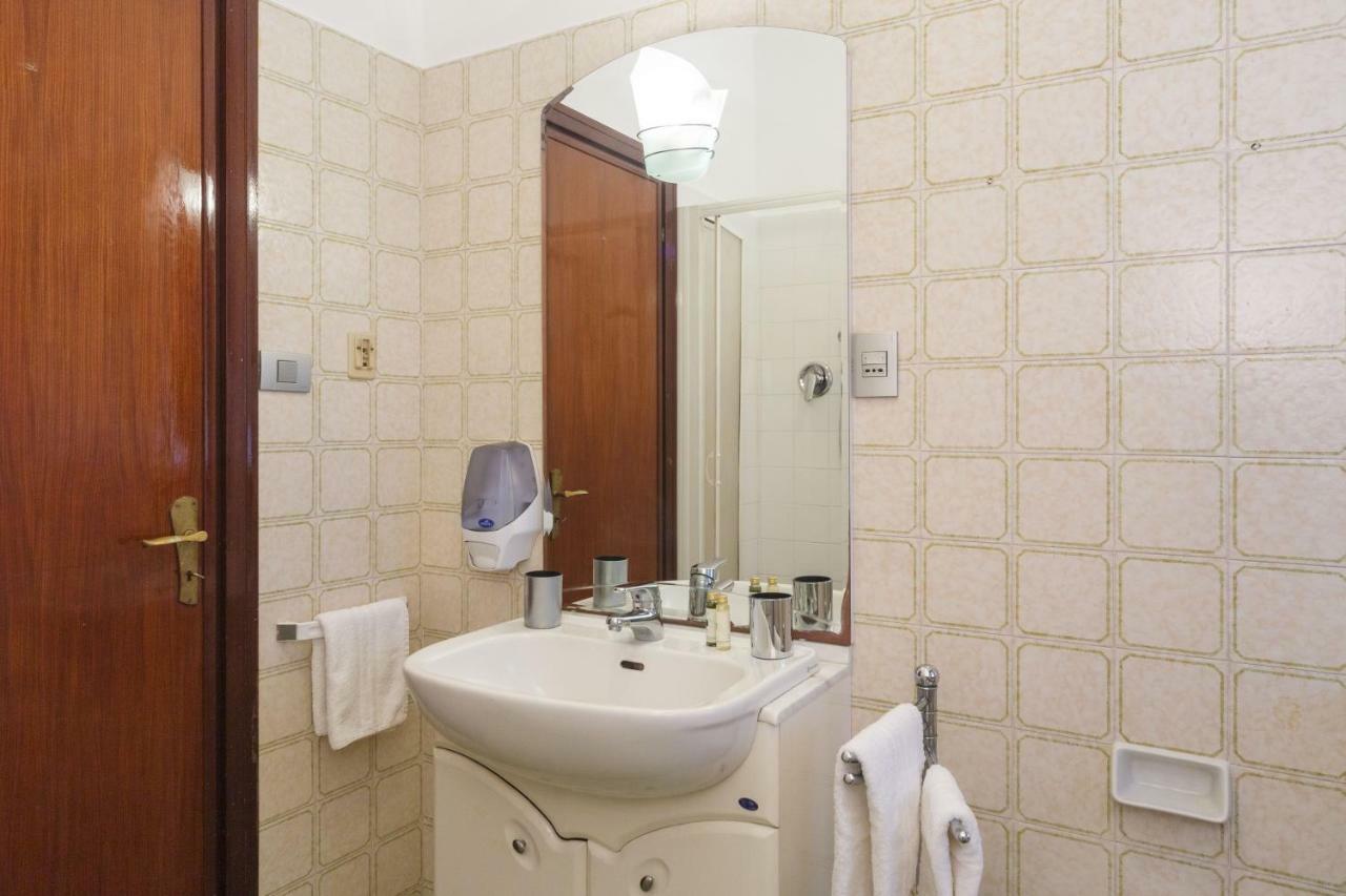 Casa Anna Sea View, Pool, Parking & Wifi Apartment Rapallo Luaran gambar